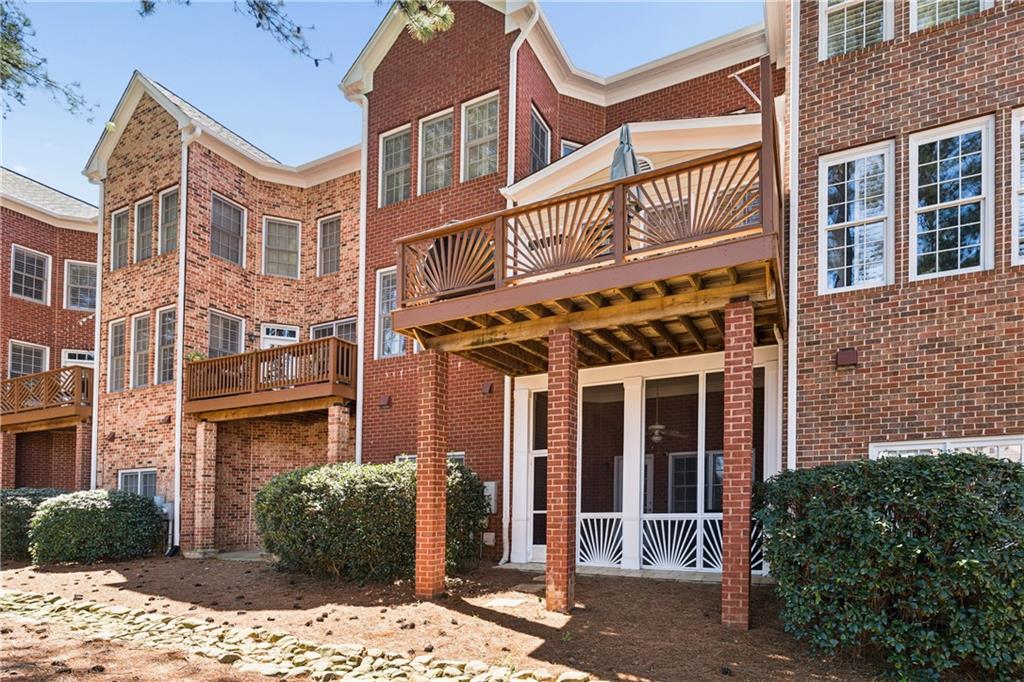 2305 English Ivy Court SE Unit 23