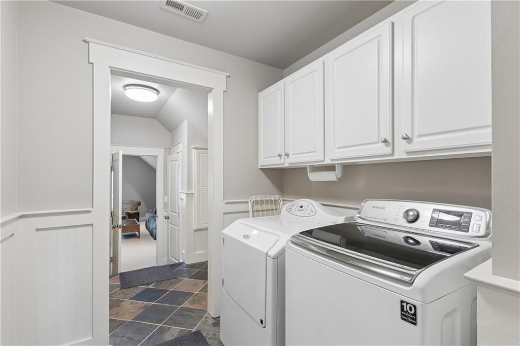 4484 Oakdale Road SE