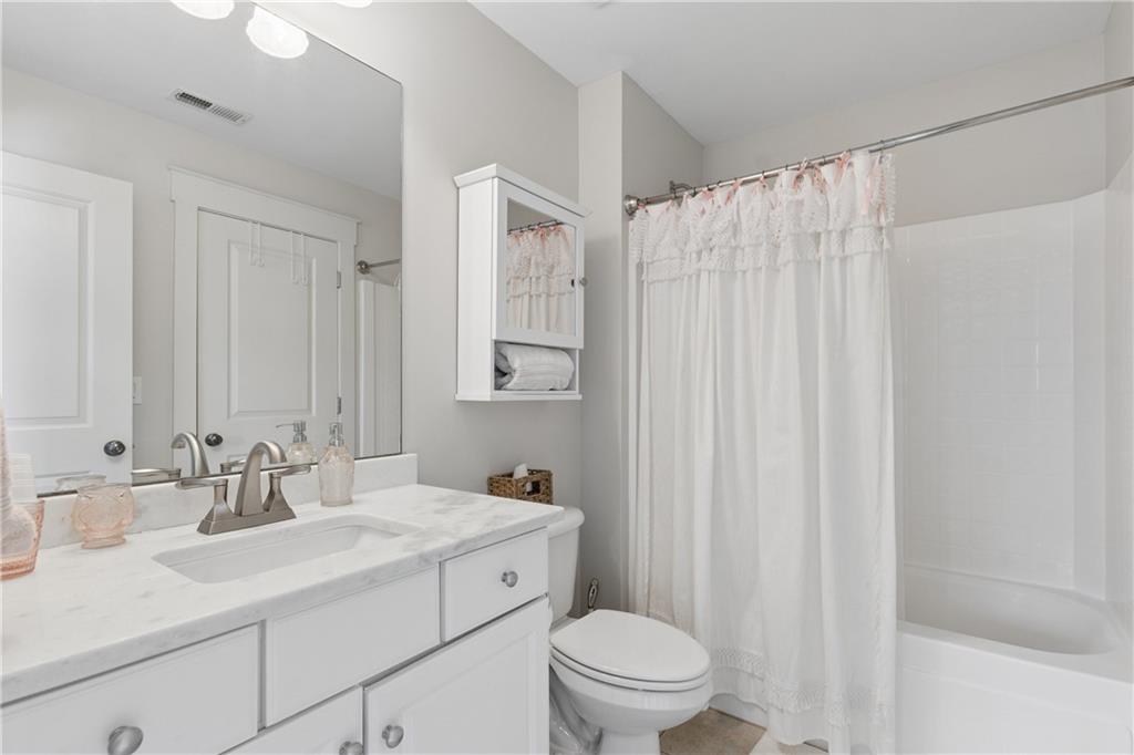 4484 Oakdale Road SE