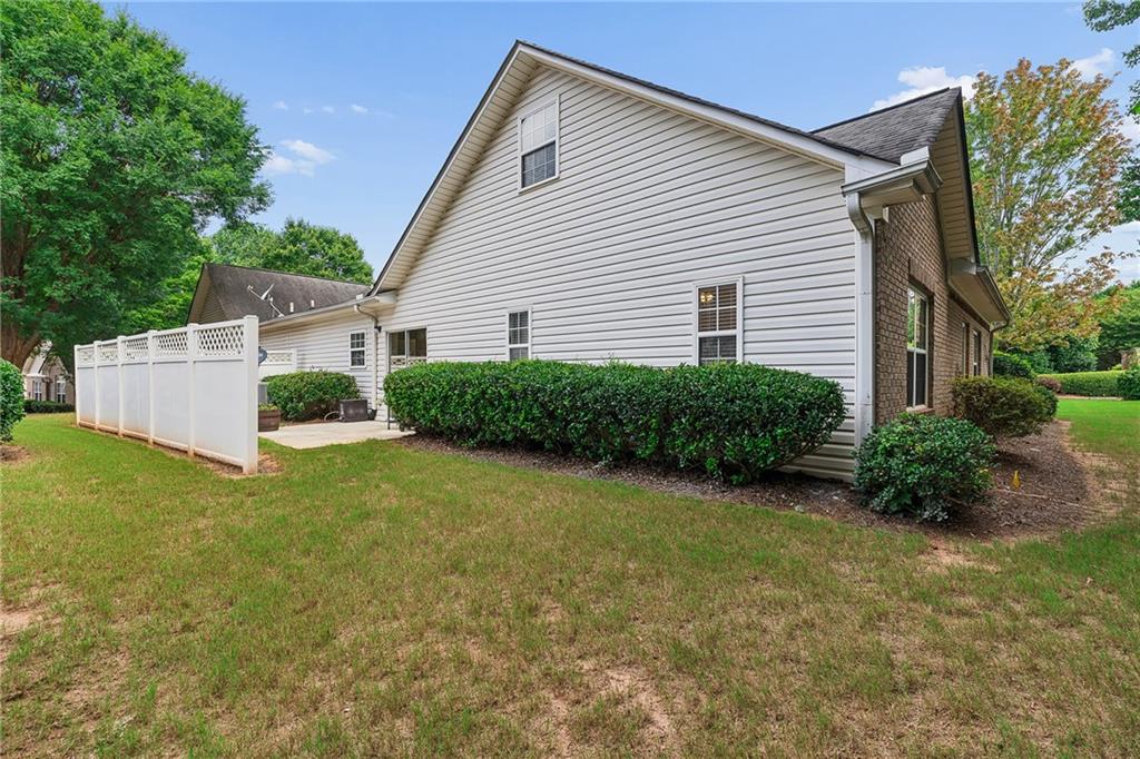 3392 Raes Creek Road