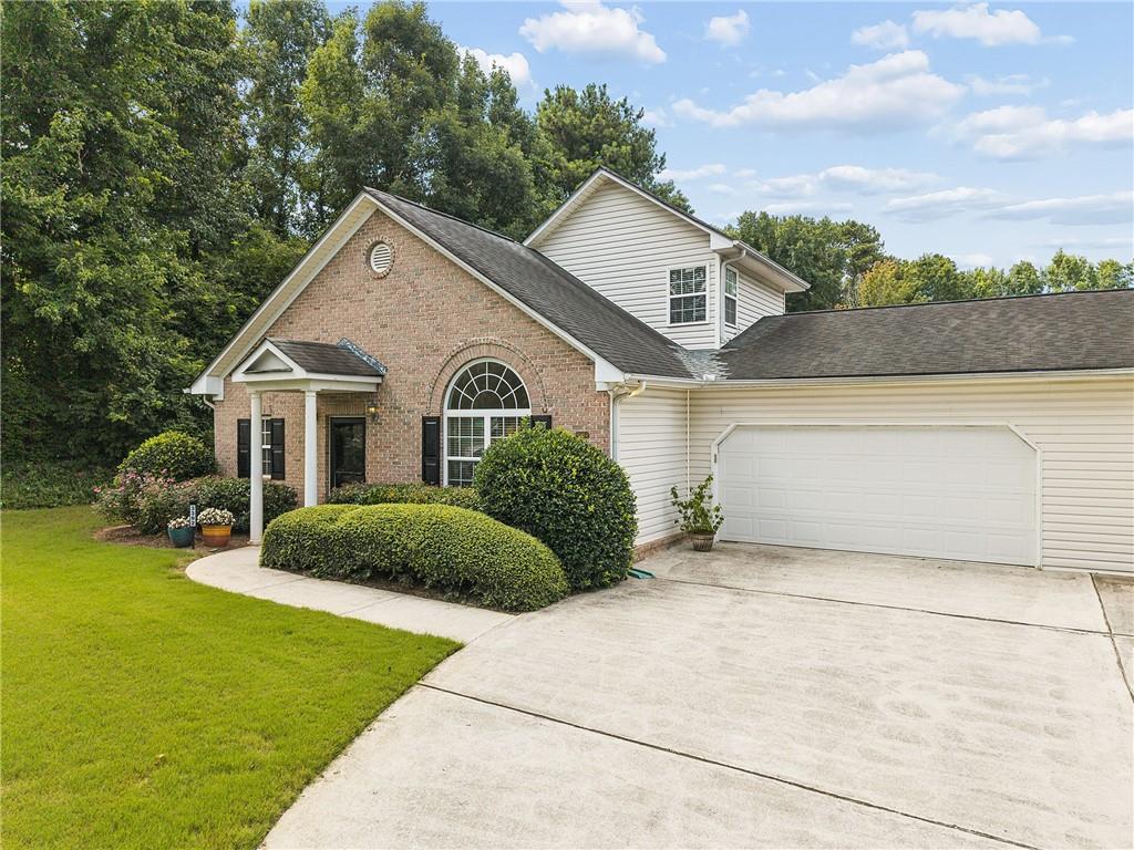 3392 Raes Creek Road