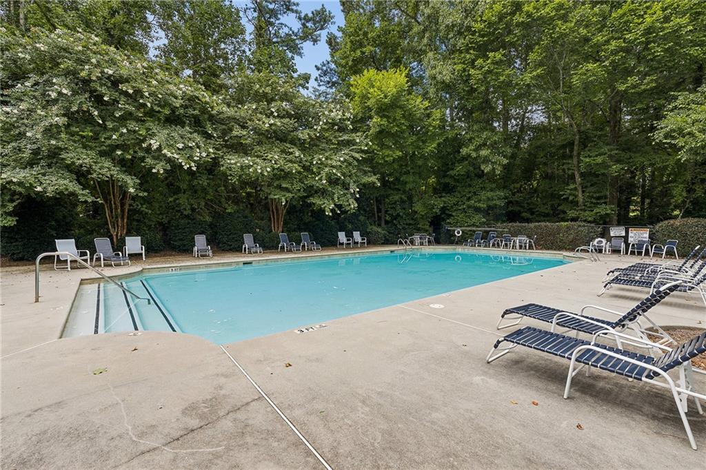 3392 Raes Creek Road