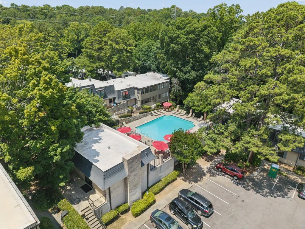 140 Amherst Place NW