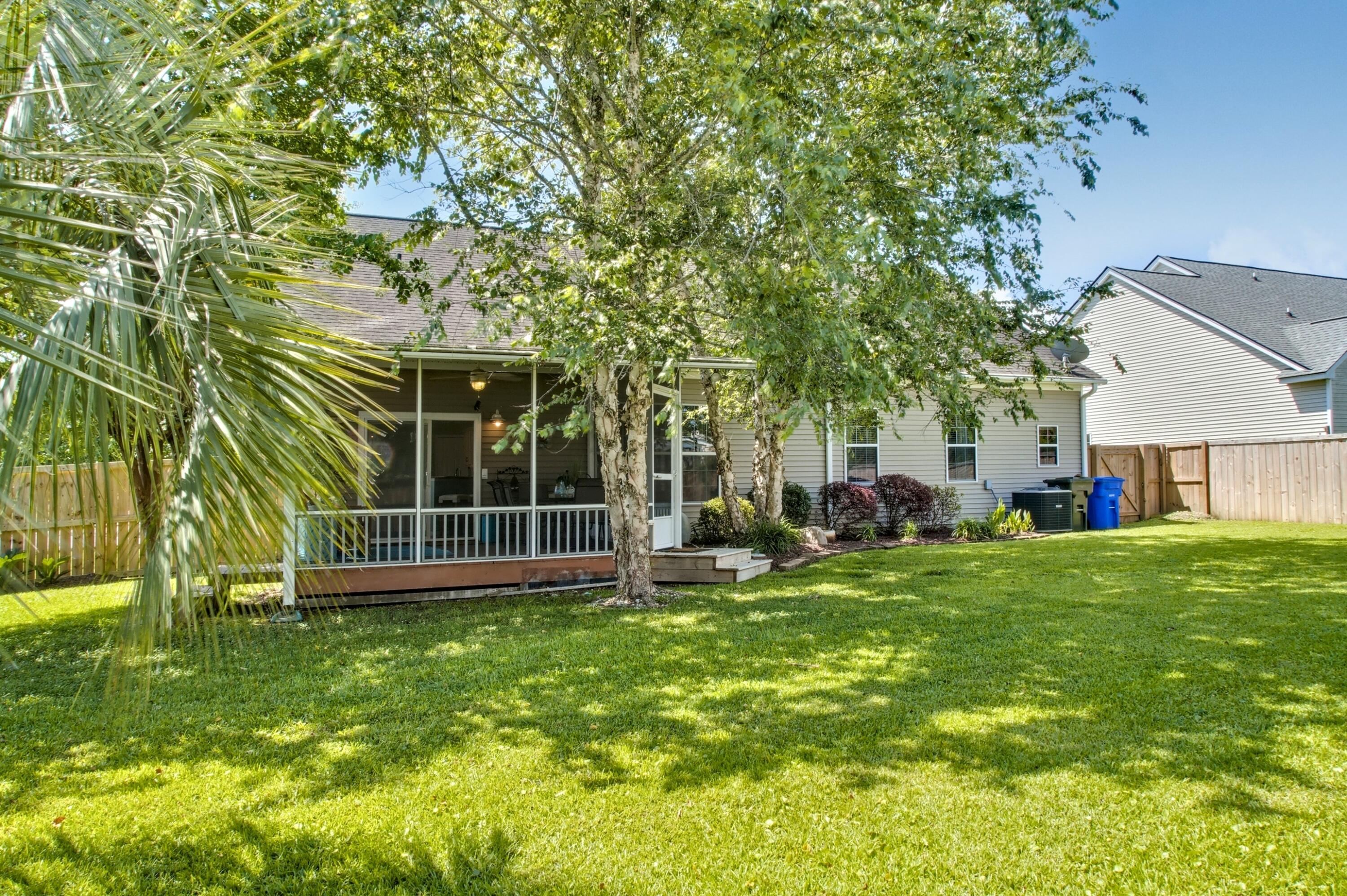 6159 Fieldstone Circle