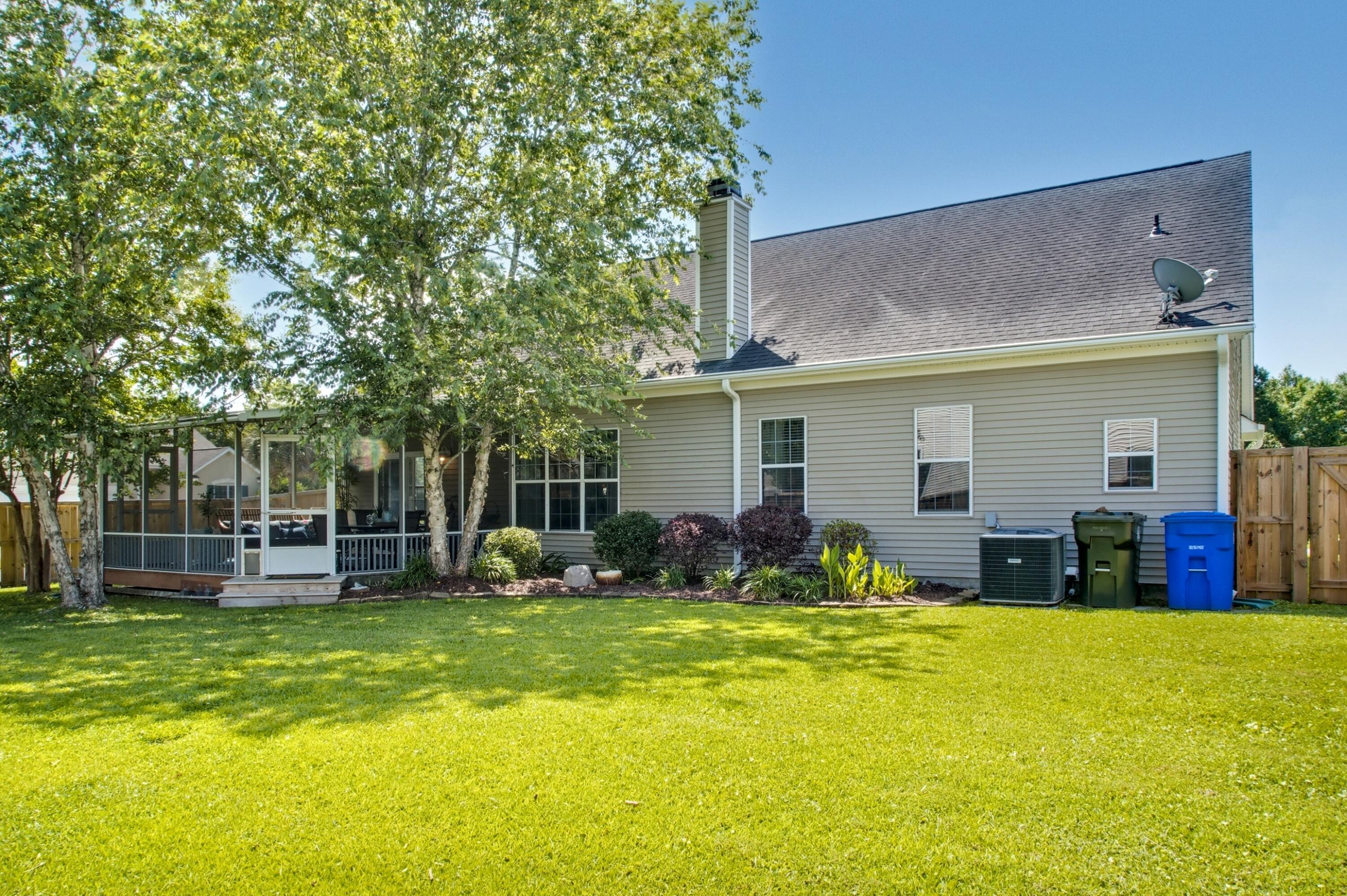 6159 Fieldstone Circle