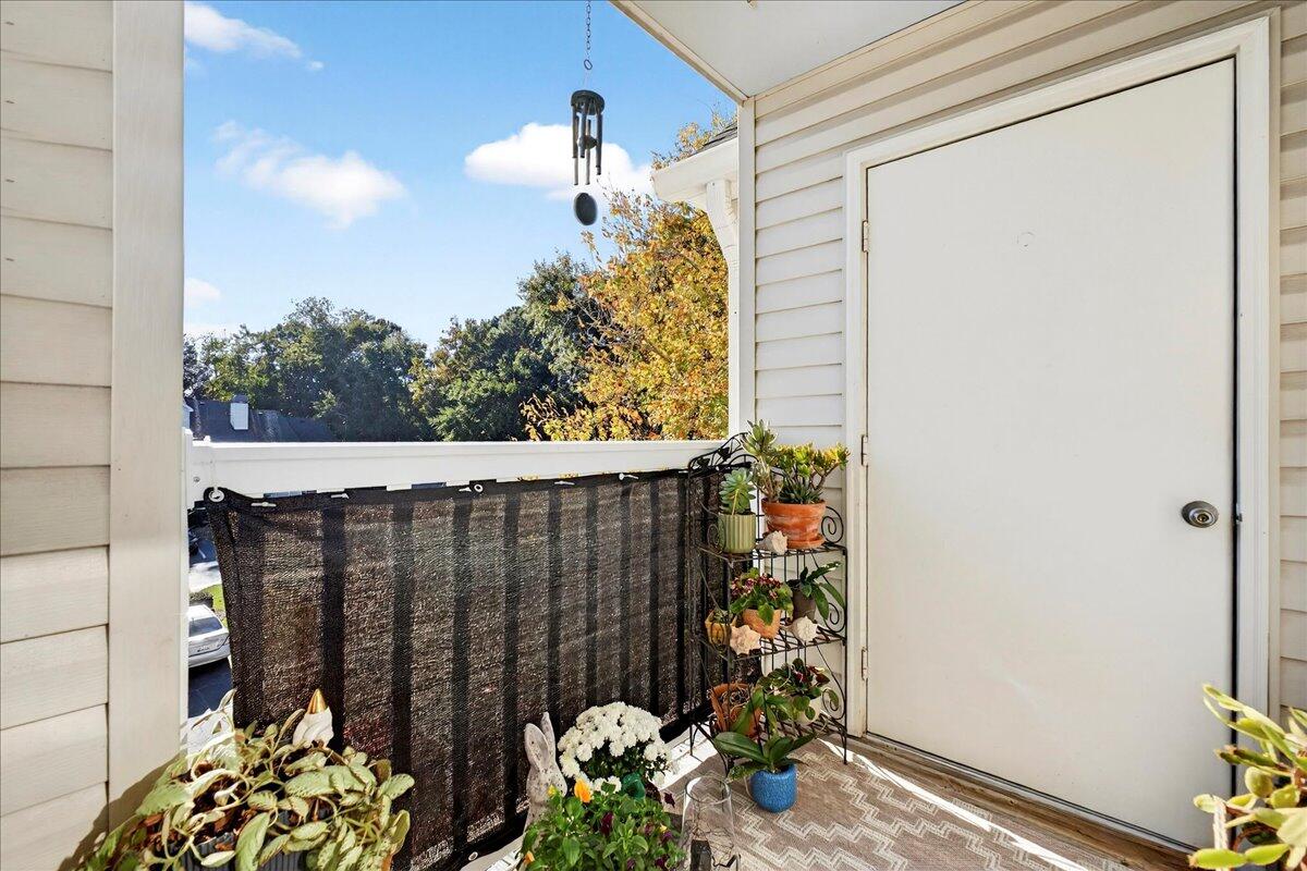 2011 N Hwy 17 # I Unit: 1100 I