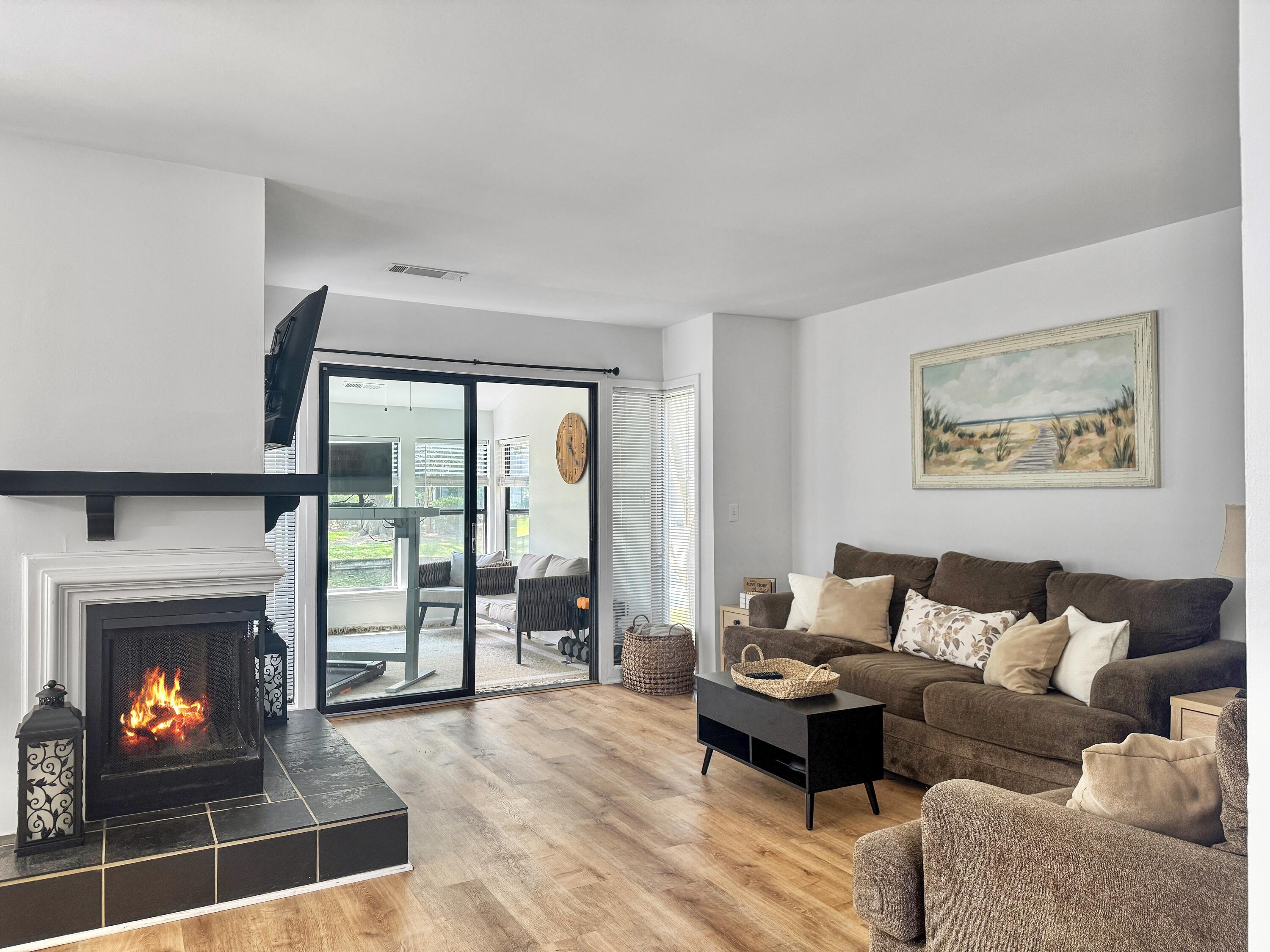 1127 Hidden Cove Drive Unit 35