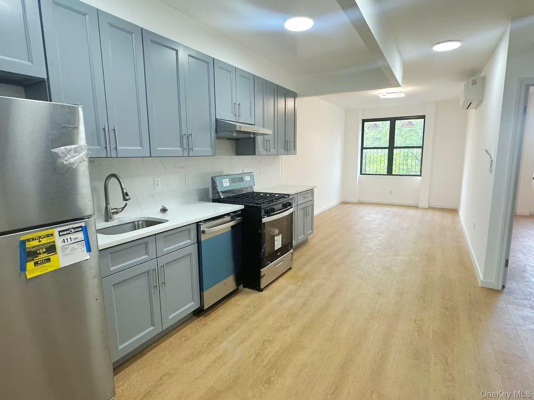 30-87 Steinway Street Unit: 4FL