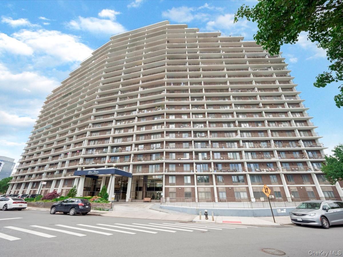 25-40 shore blvd