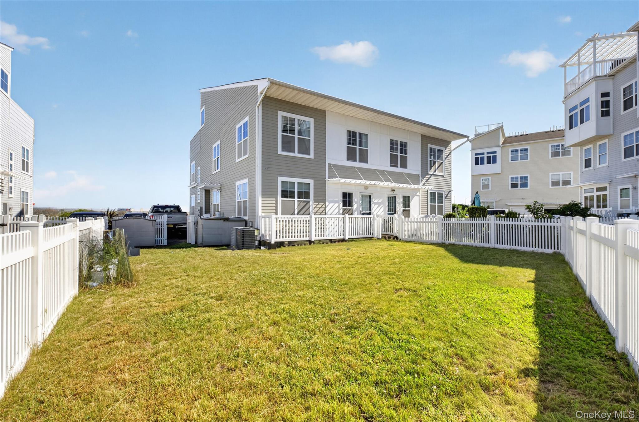7110 Beach Front Road