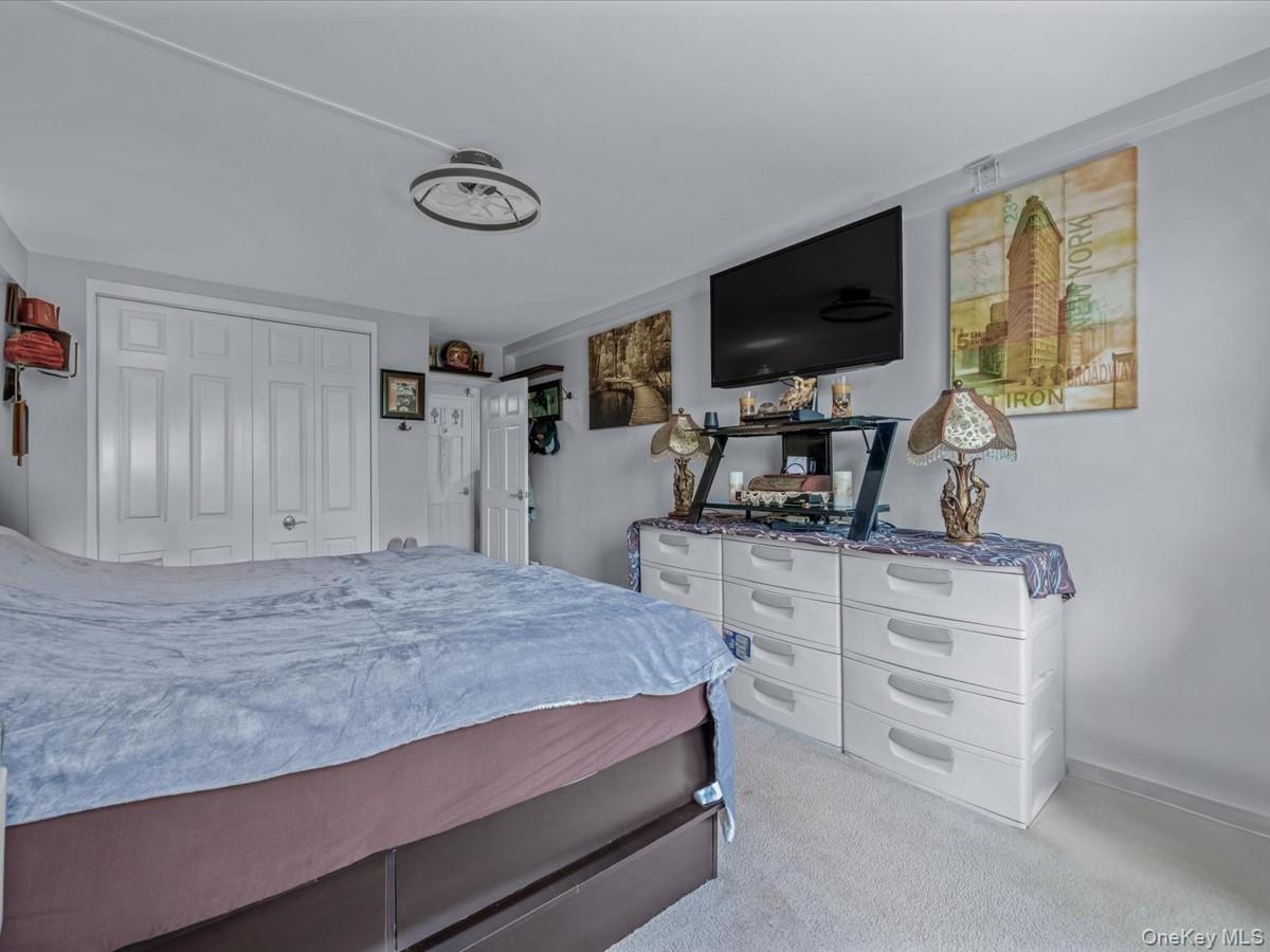 241-20 Northern Boulevard Unit: 6J