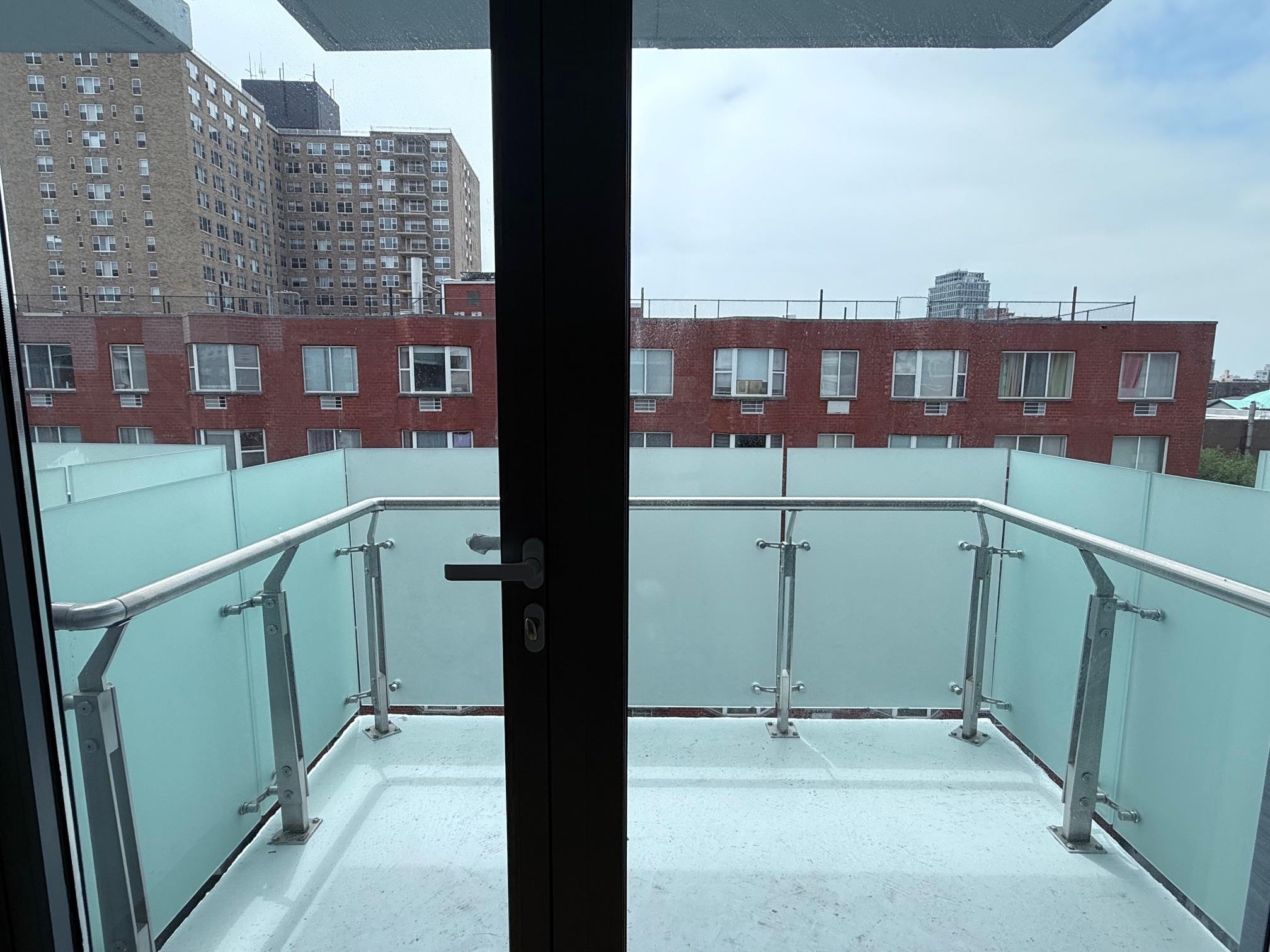 136-80 41 Avenue Unit: 6G