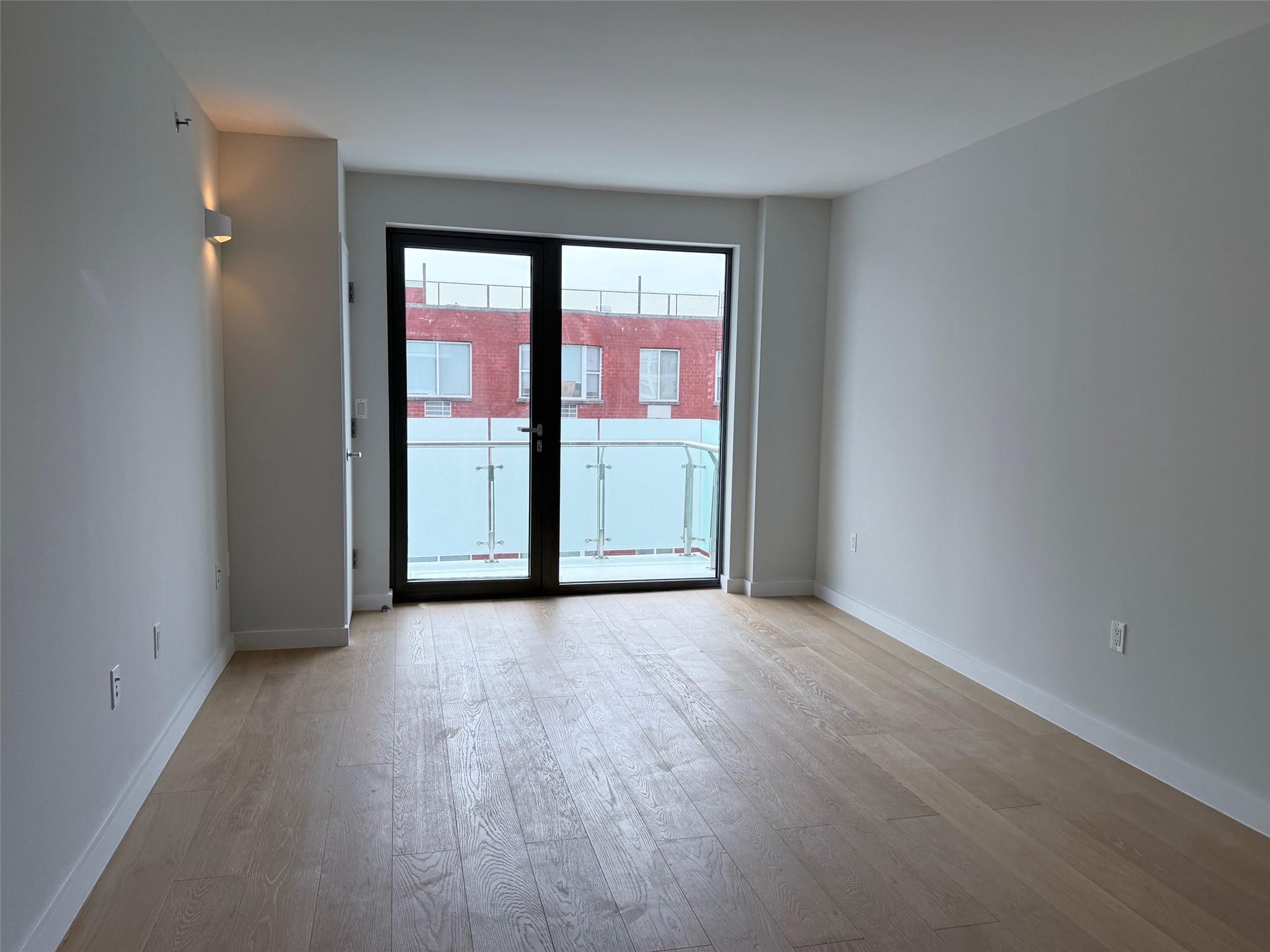 136-80 41 Avenue Unit: 6G