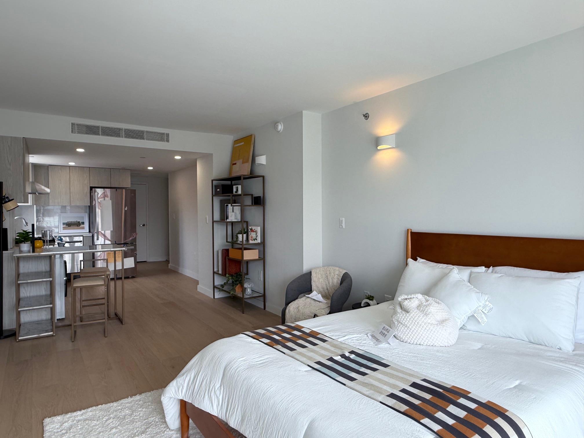 136-80 41 Avenue Unit: 6H