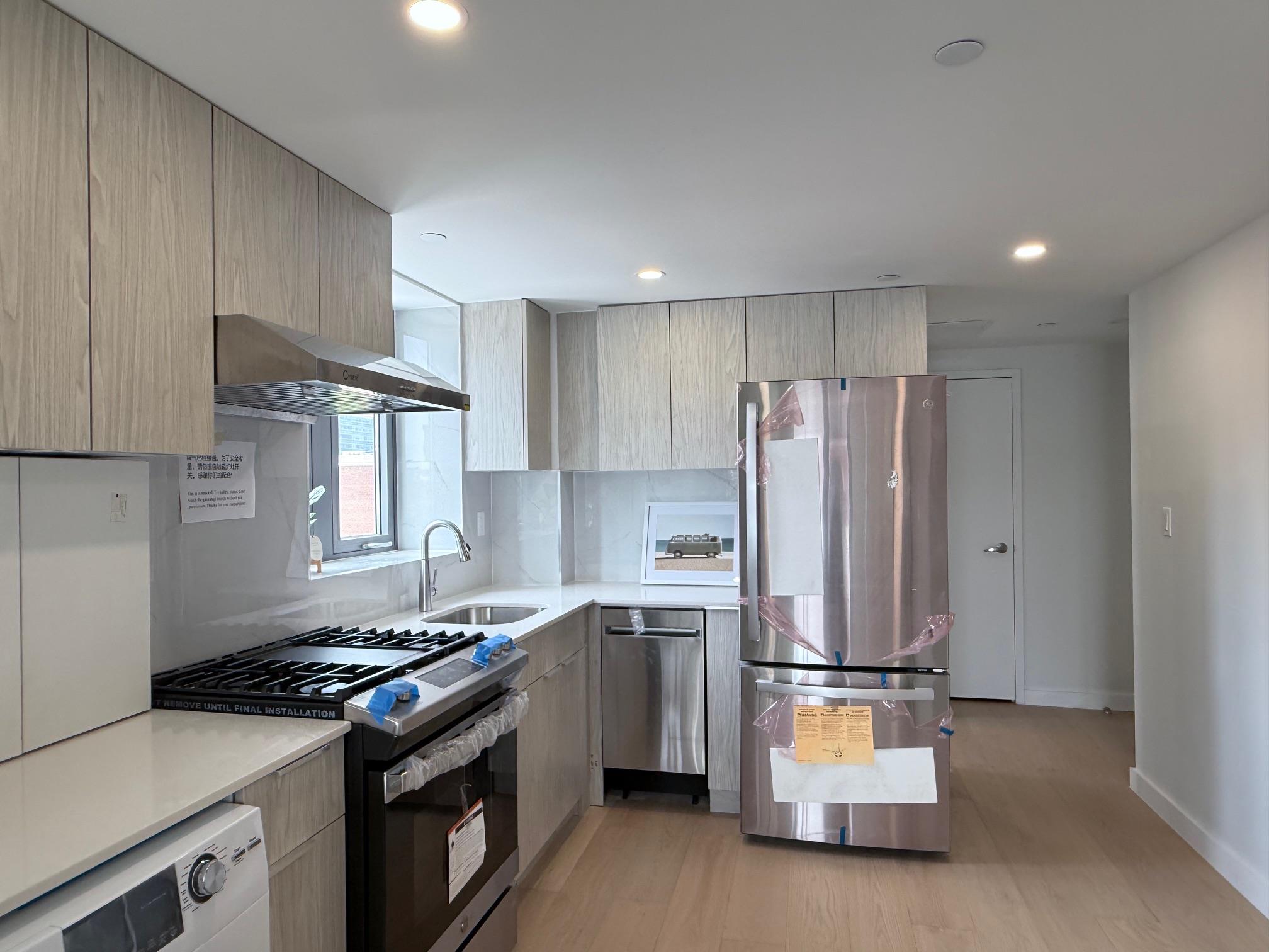 136-80 41 Avenue Unit: 6H