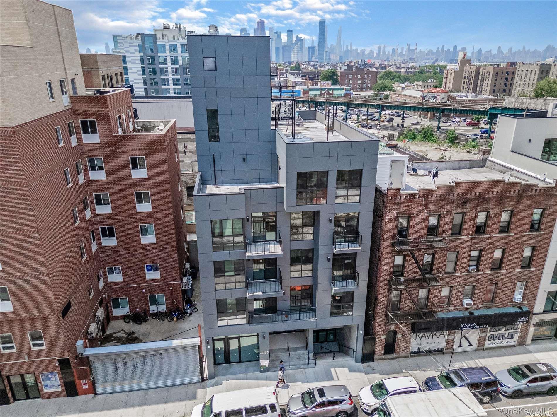 43-30 52 Street Unit: 2A