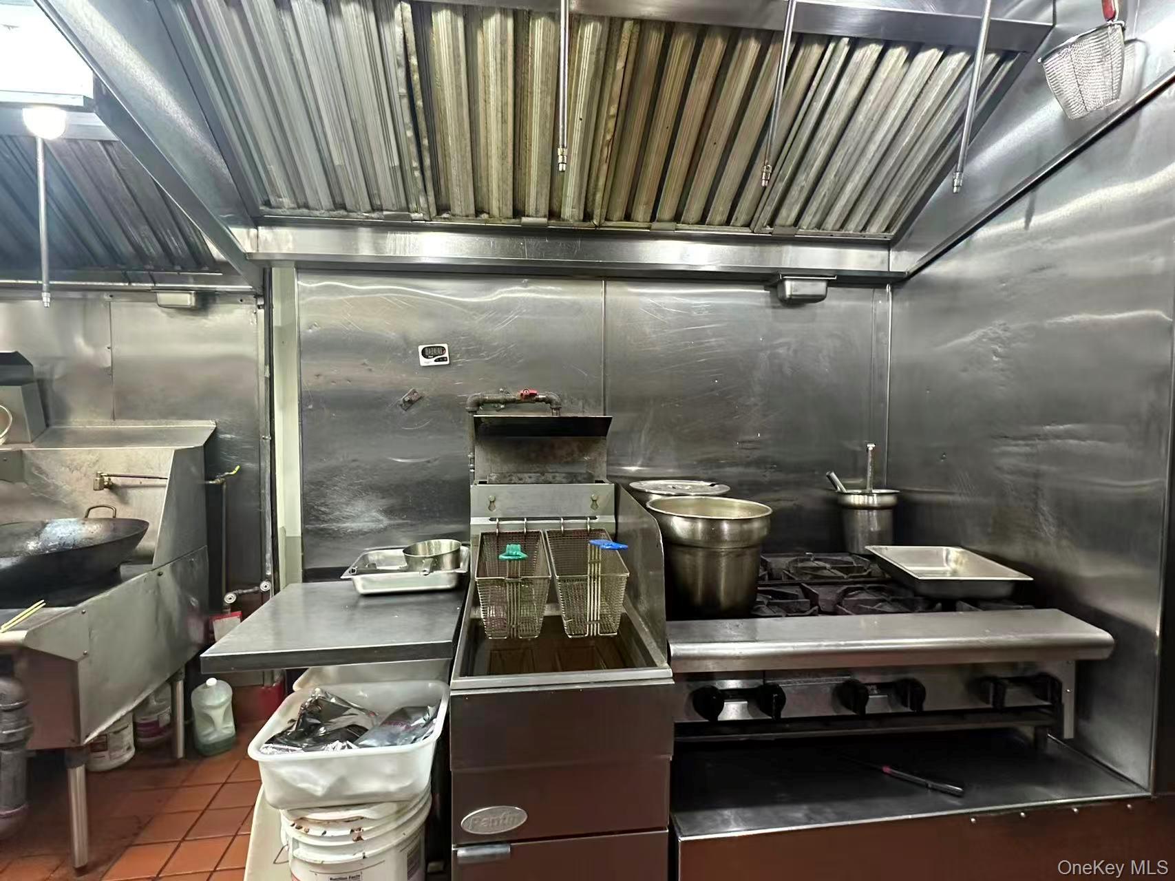 96 3RD Avenue Unit: 1st FL