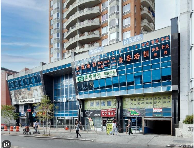 37-20 Prince Street Unit: 1F