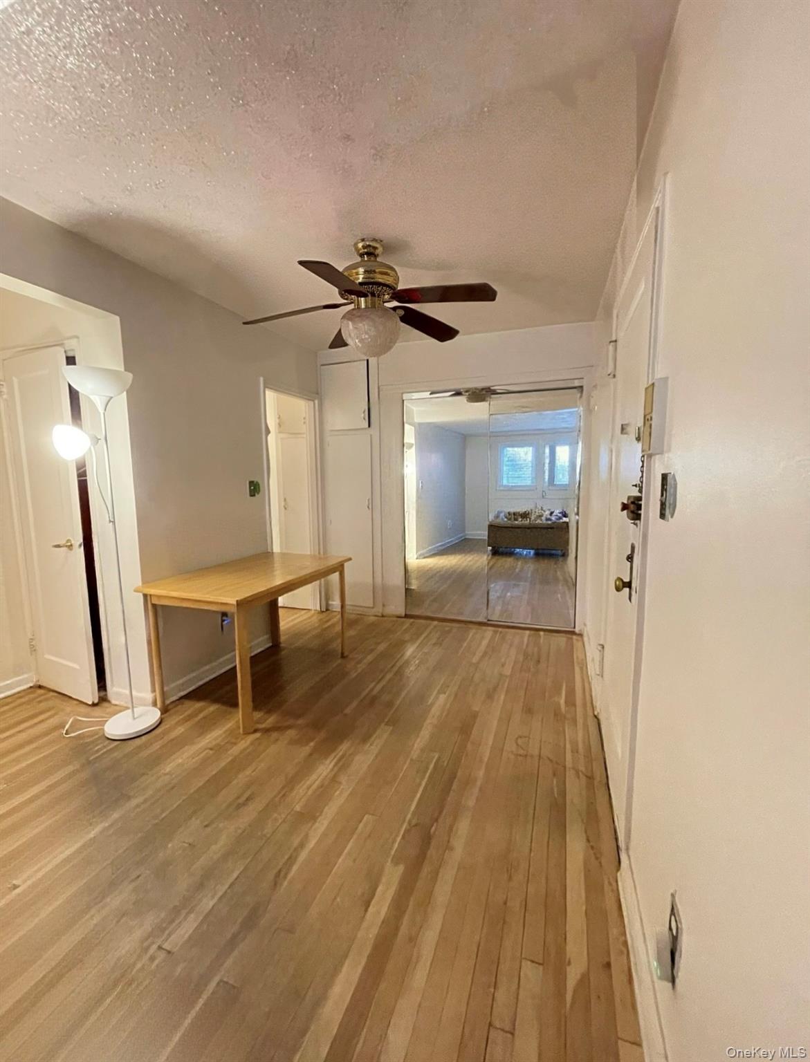 138-33 JEWEL Avenue Unit: 3Q