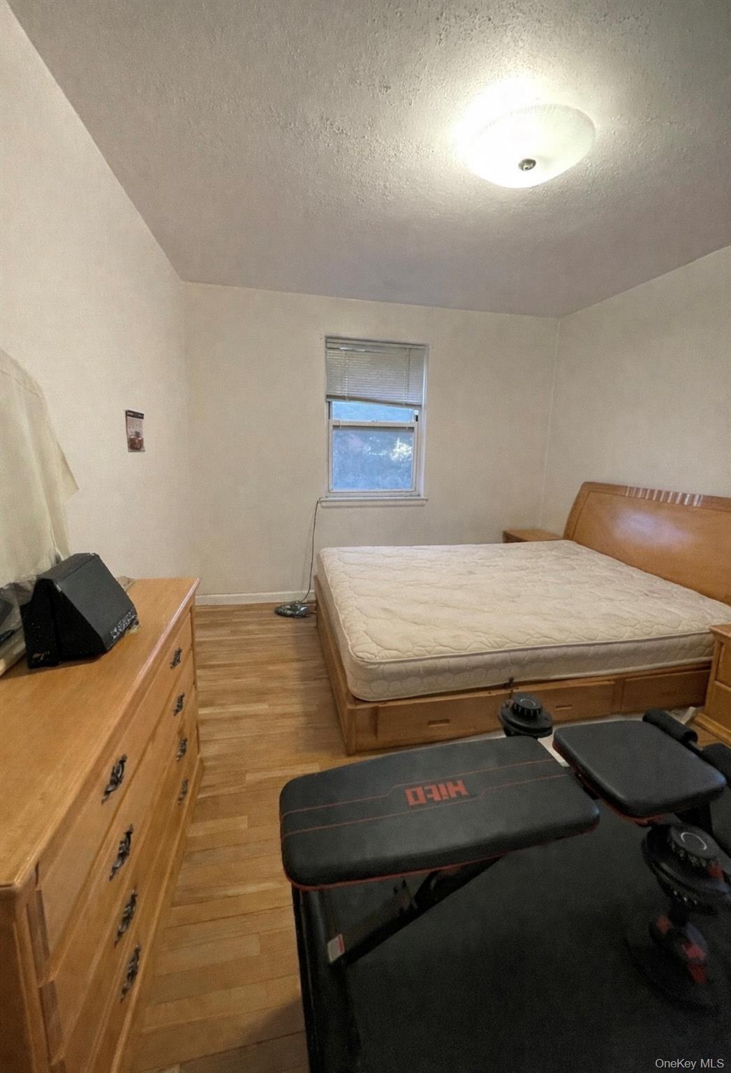 138-33 JEWEL Avenue Unit: 3Q