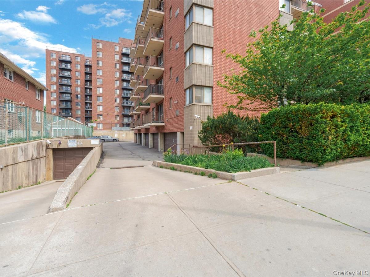 139-35 35th Avenue Unit: 3B