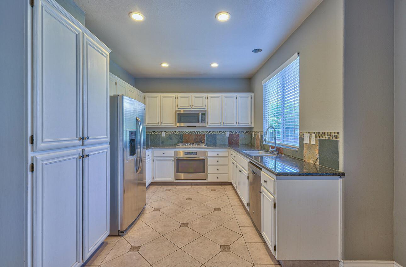 8790 Floral Street