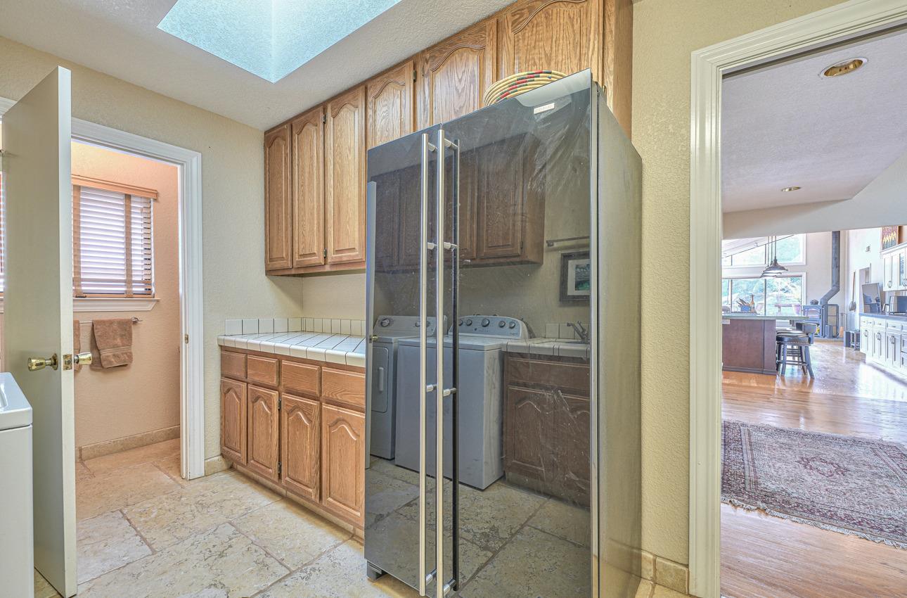 24725 Avenida Principal