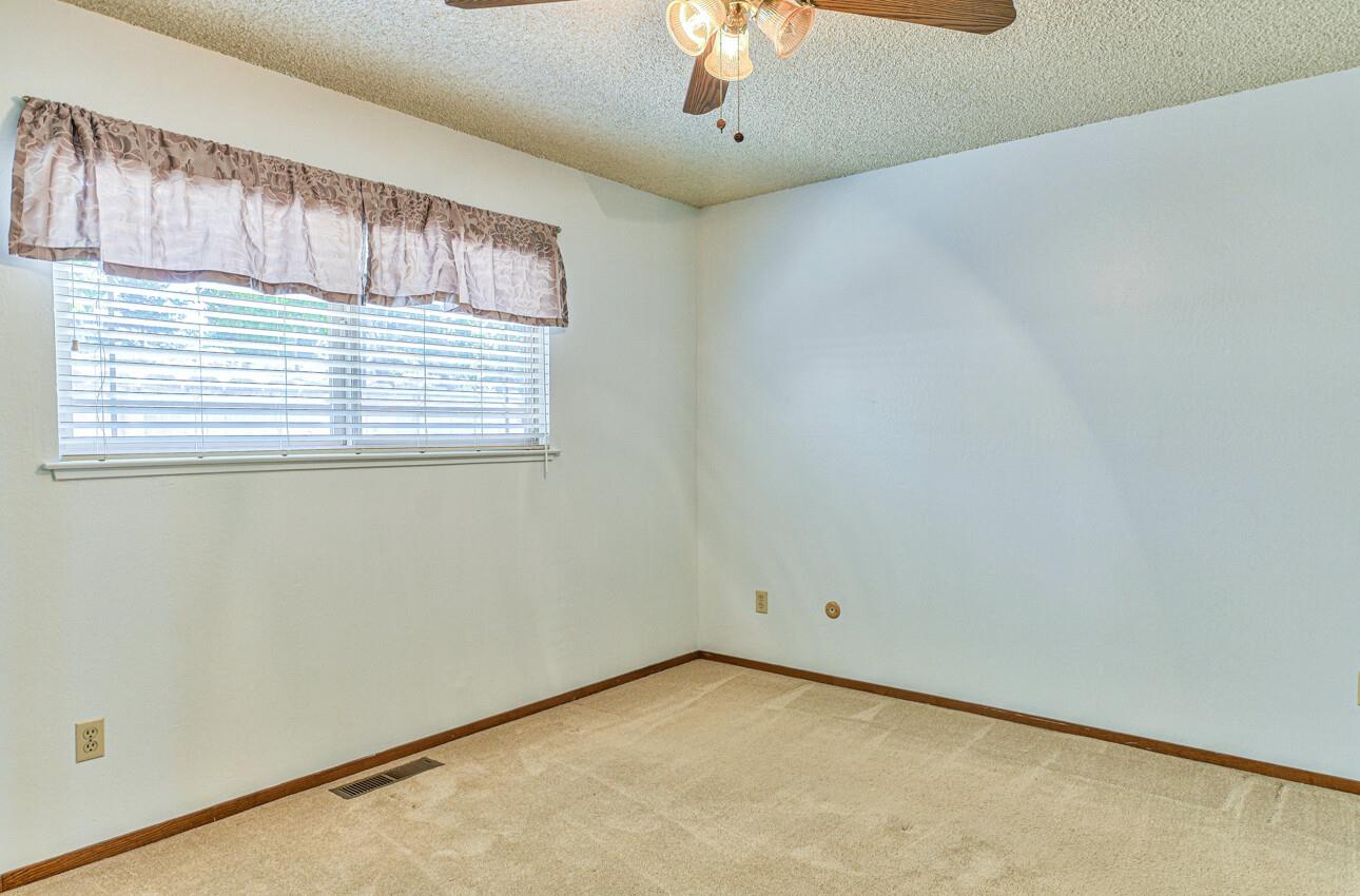 326 Parson CIR