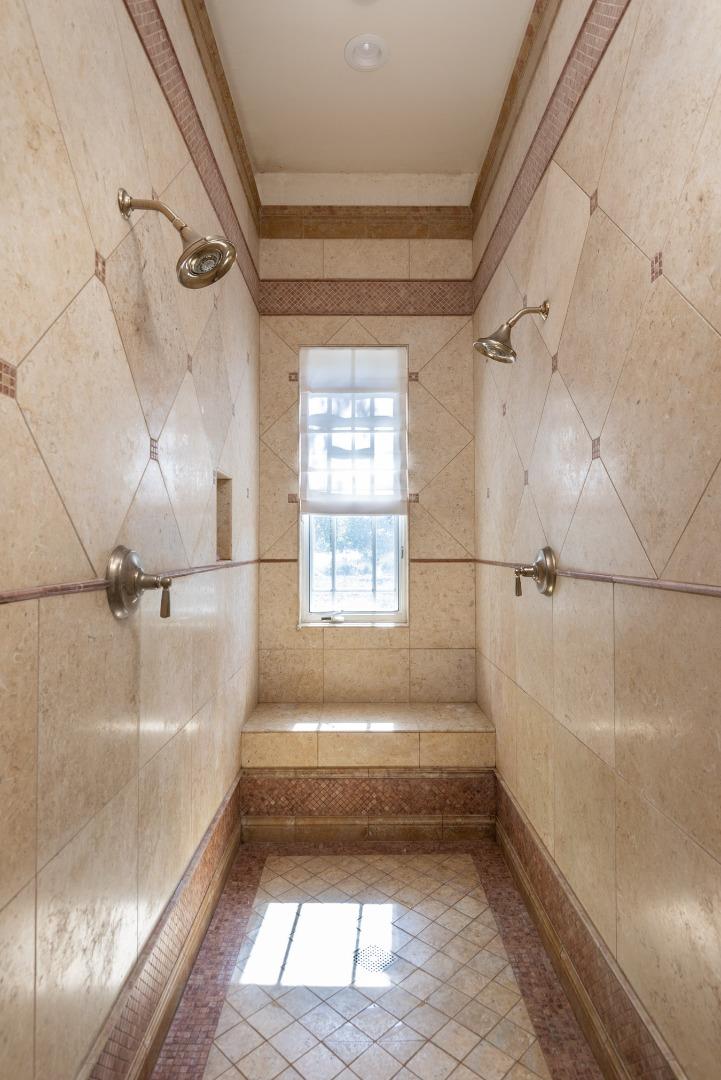 19831 Spring Ridge TER