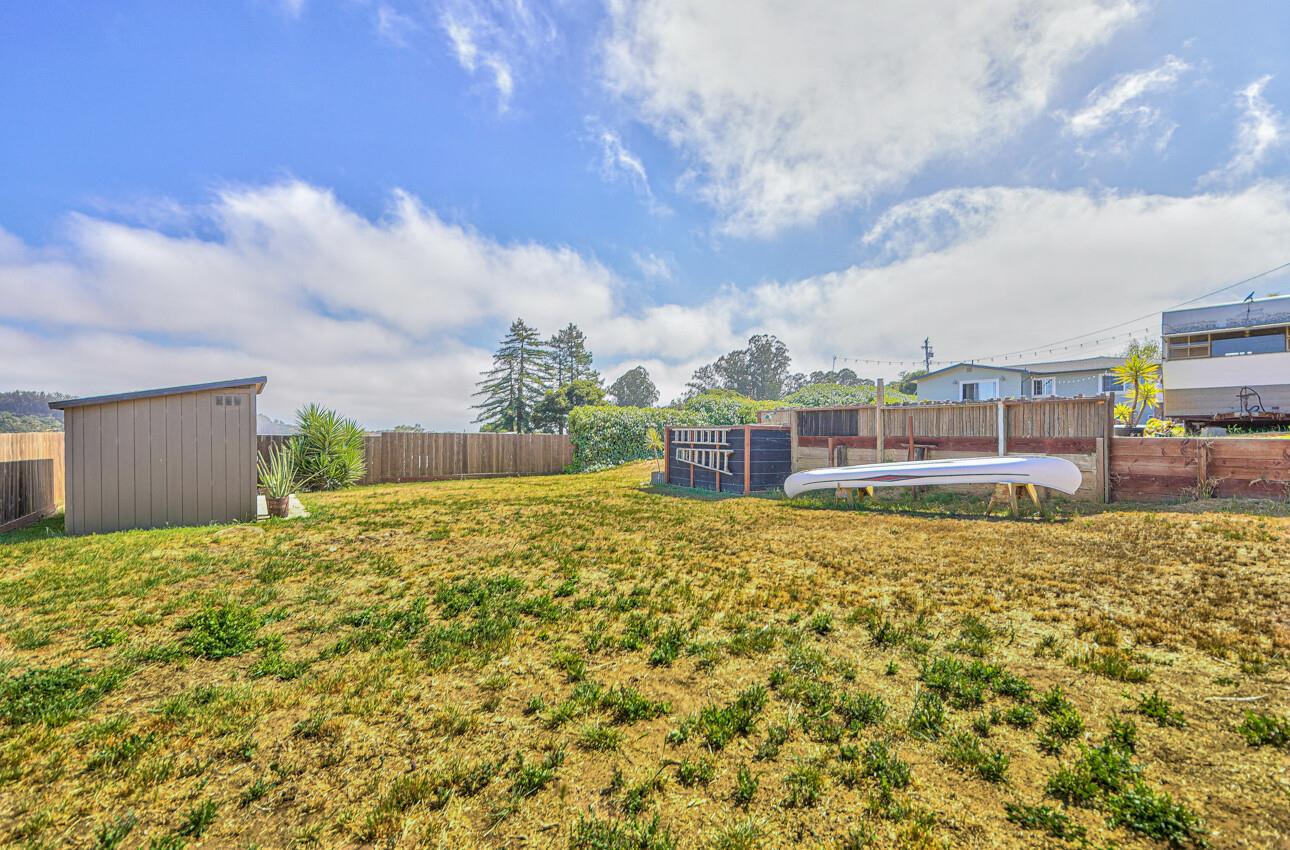 9450 Pollock LN