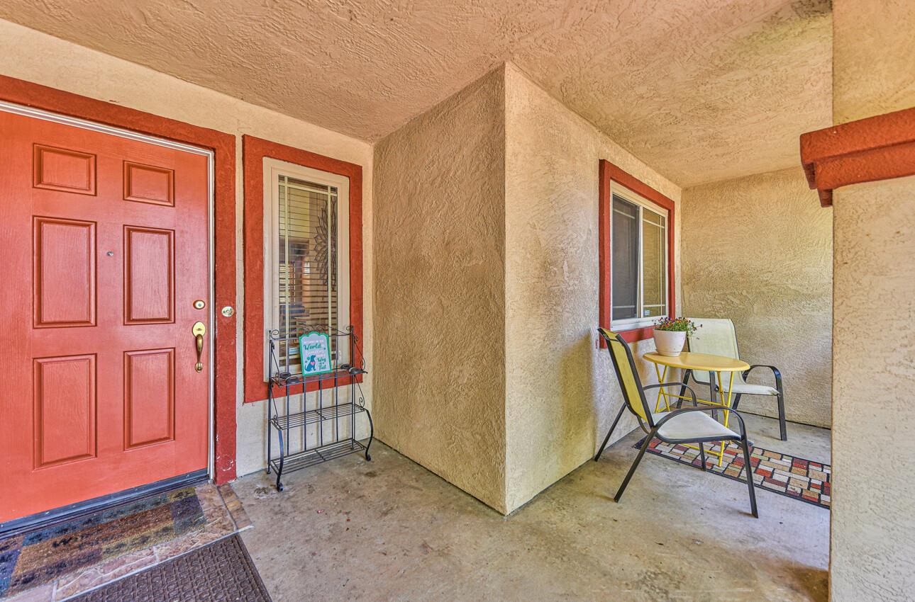 346 Chardonnay DR