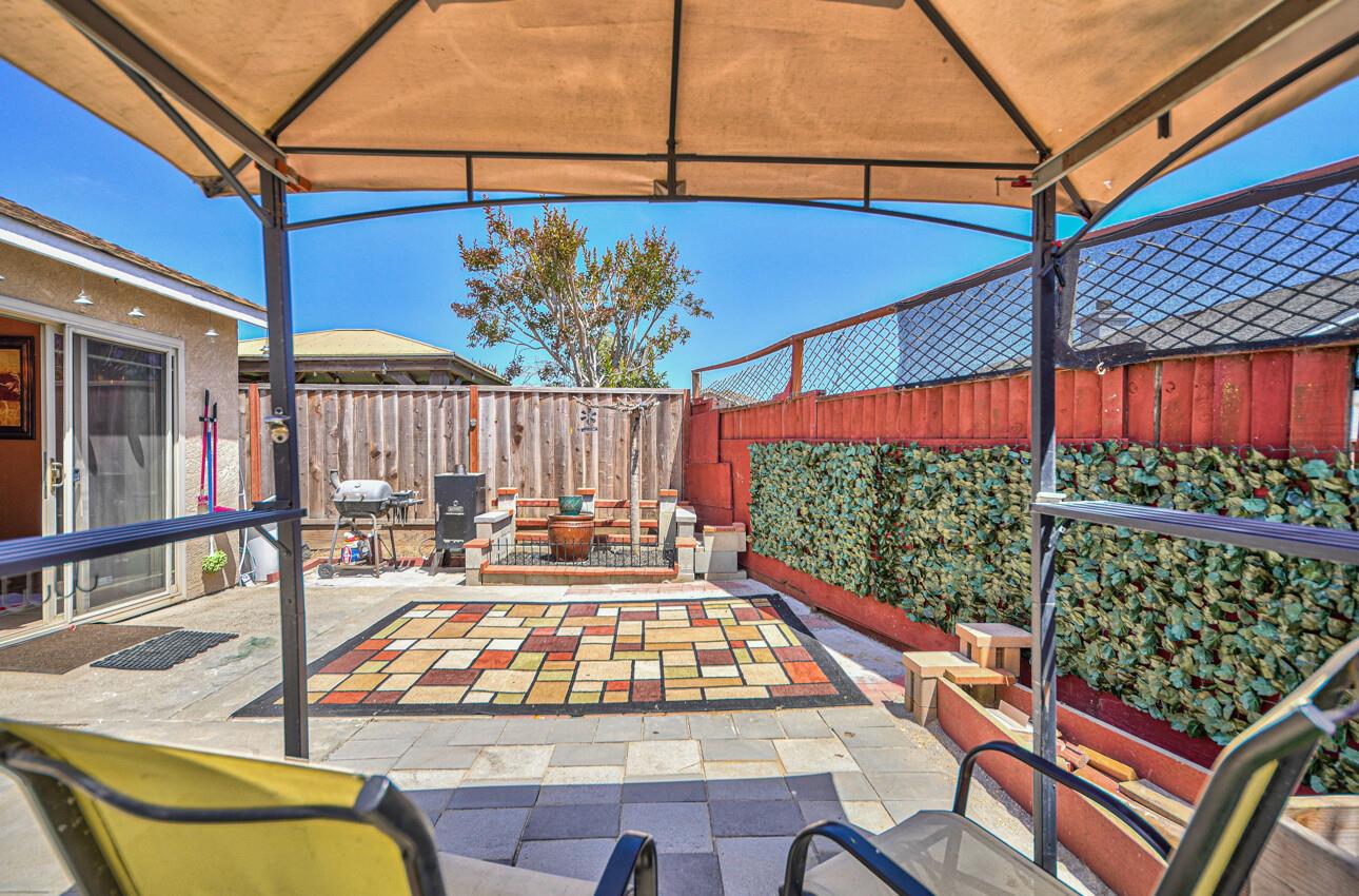346 Chardonnay DR