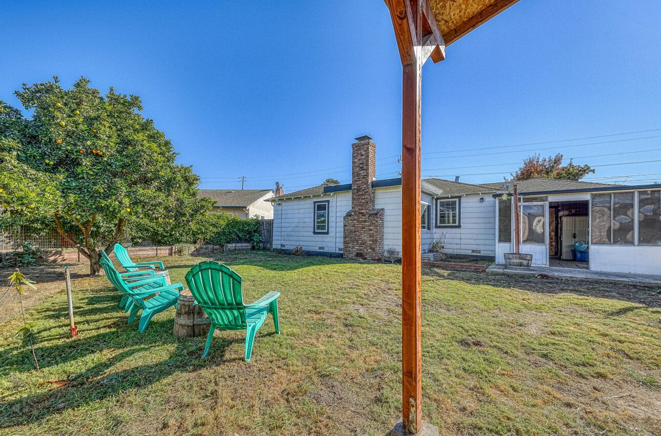 489 Brockmann DR