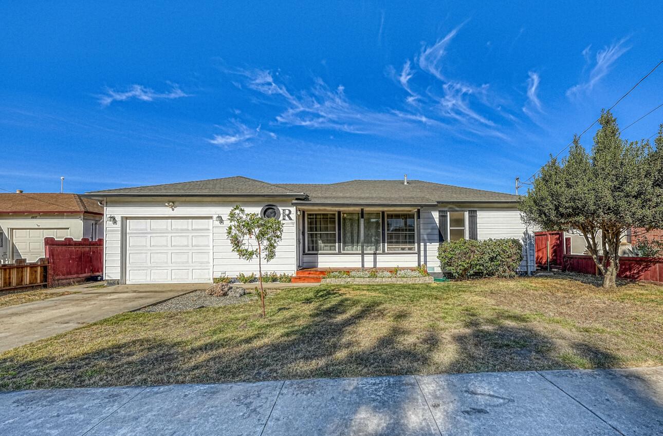 489 Brockmann DR