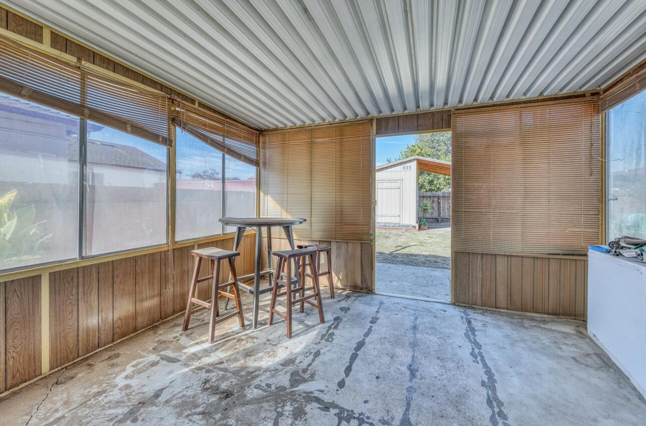 489 Brockmann DR