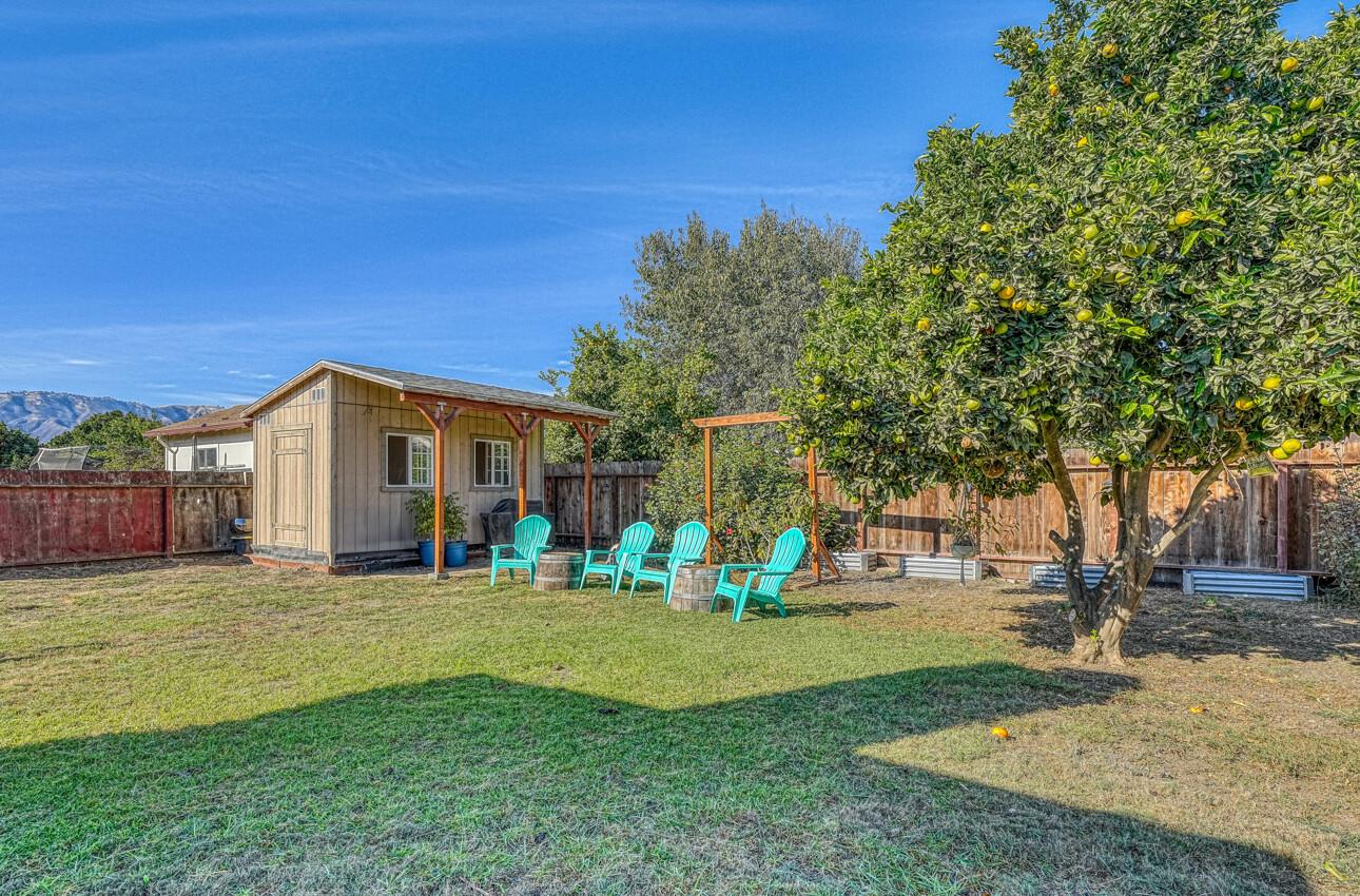 489 Brockmann DR