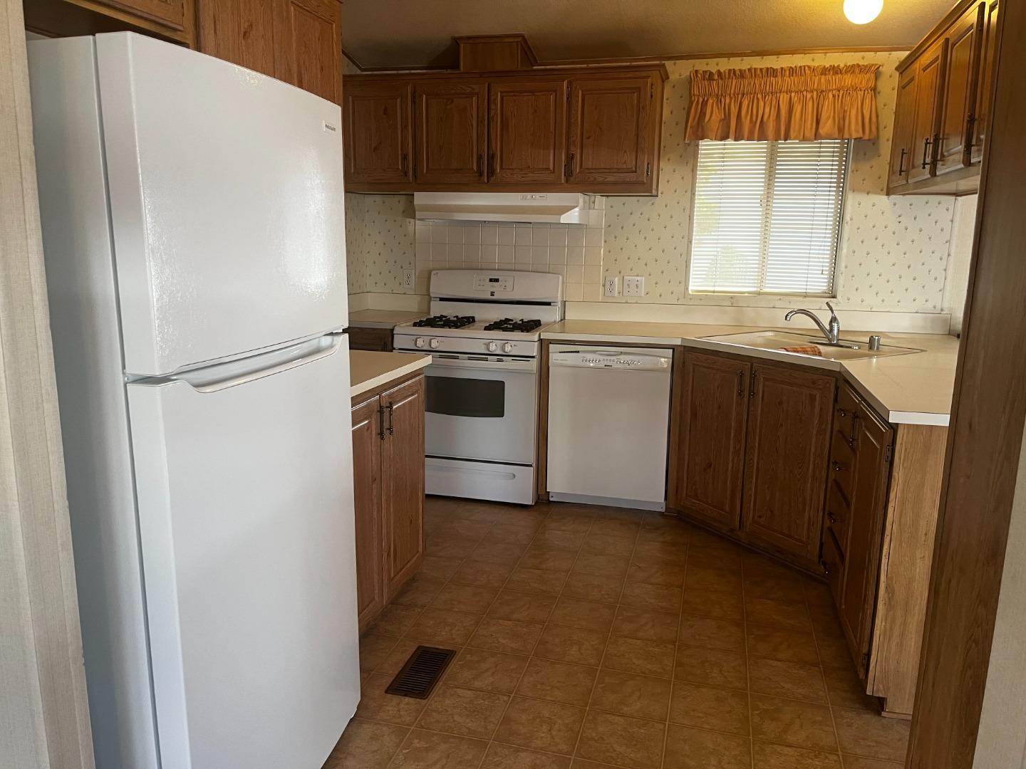 20 Russell RD 62