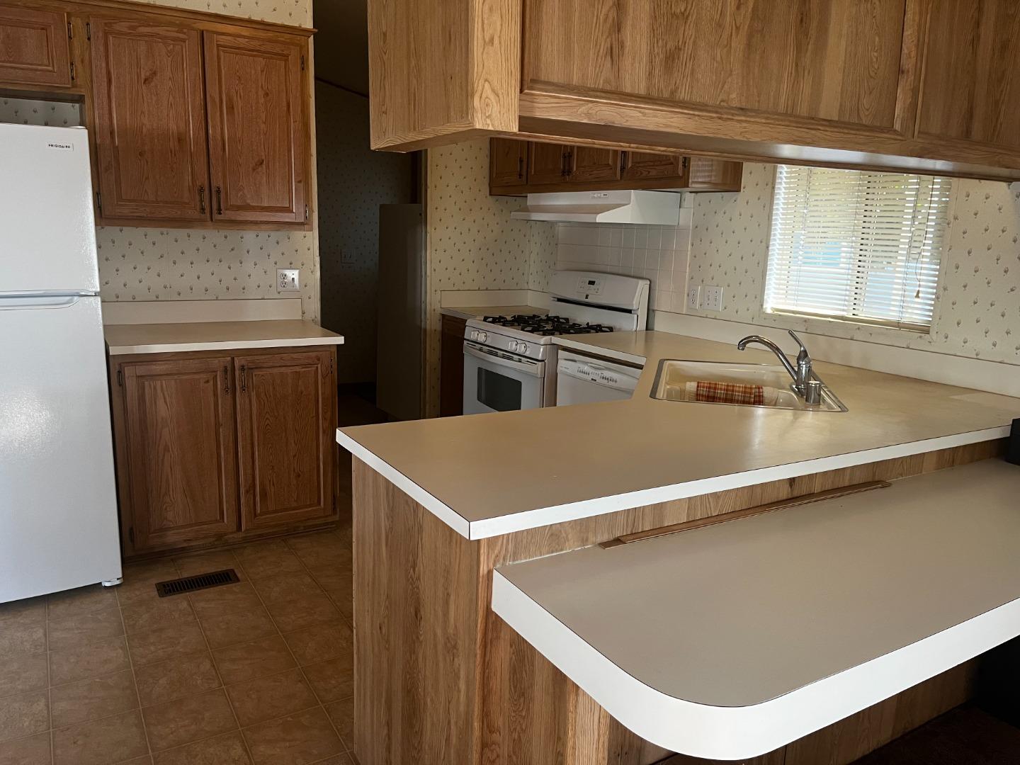 20 Russell RD 62