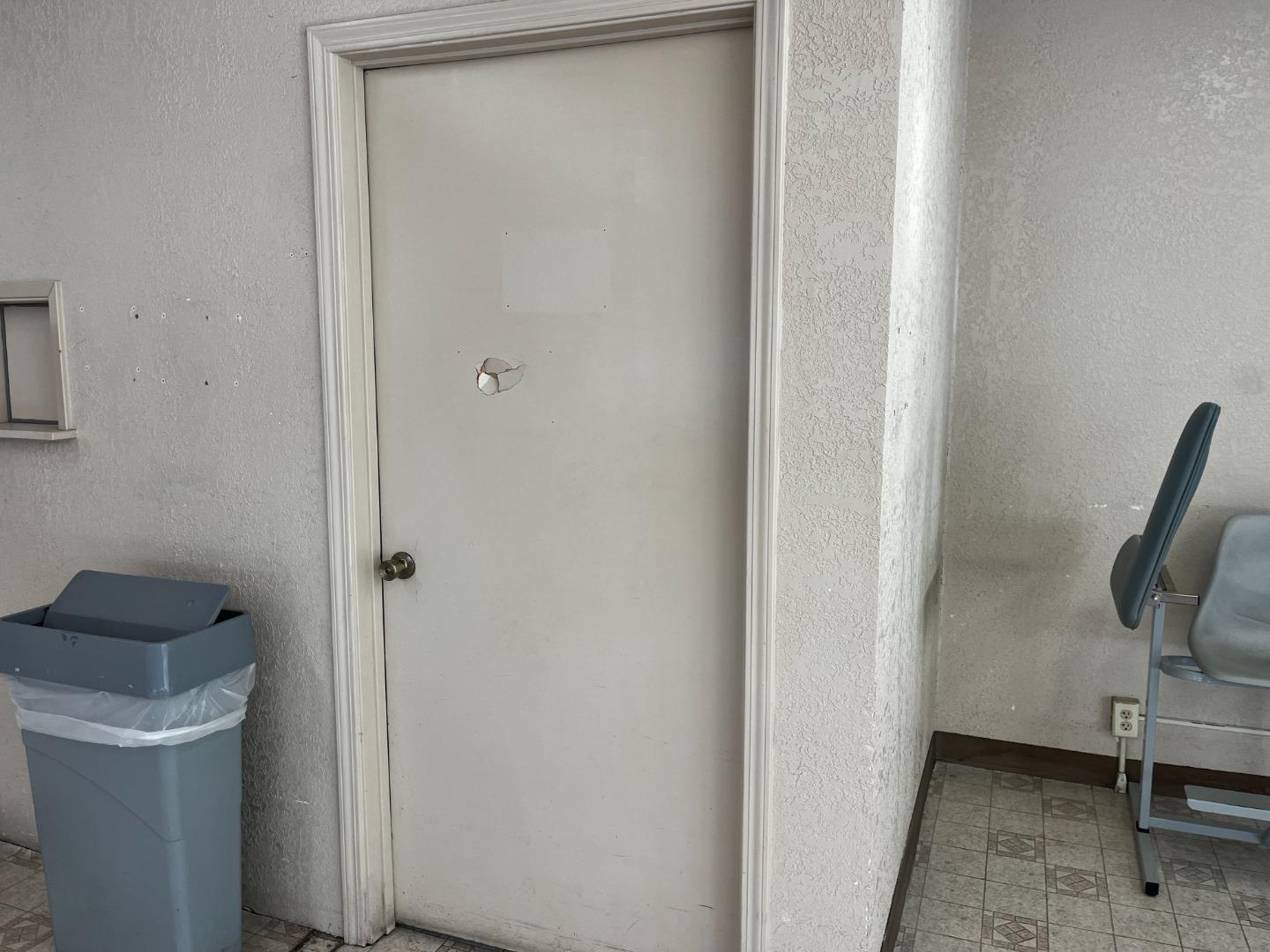 1326 Natividad RD A1