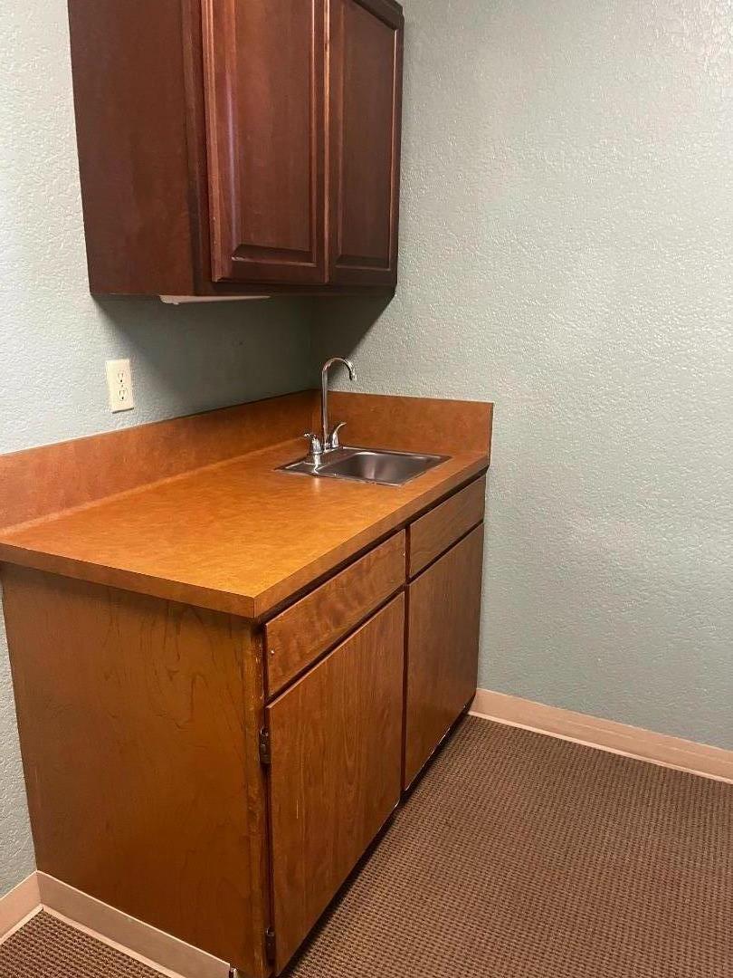 1326 Natividad RD A2