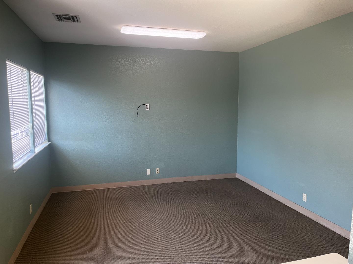 1326 Natividad RD A2