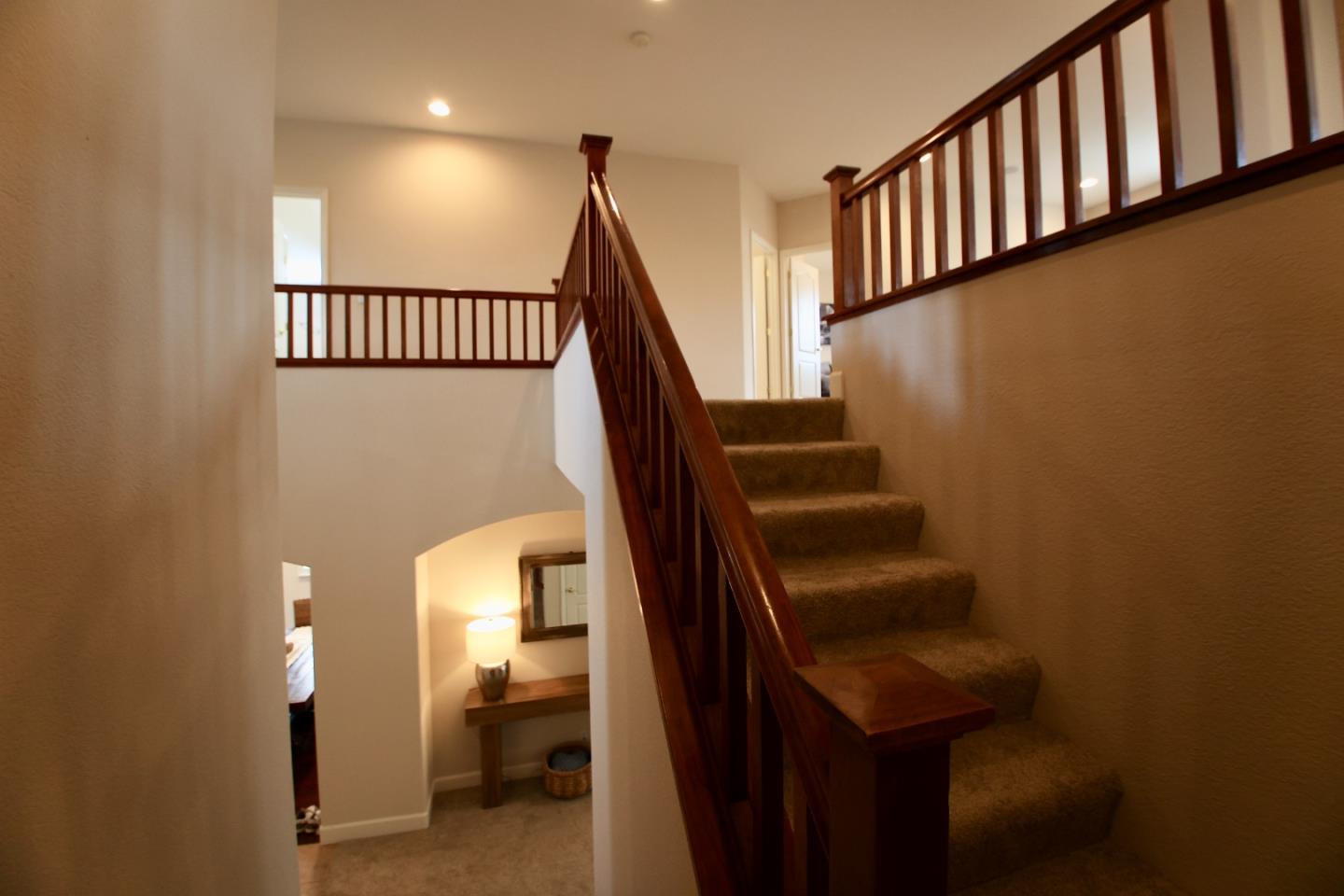 5054 Sunset Vista DR