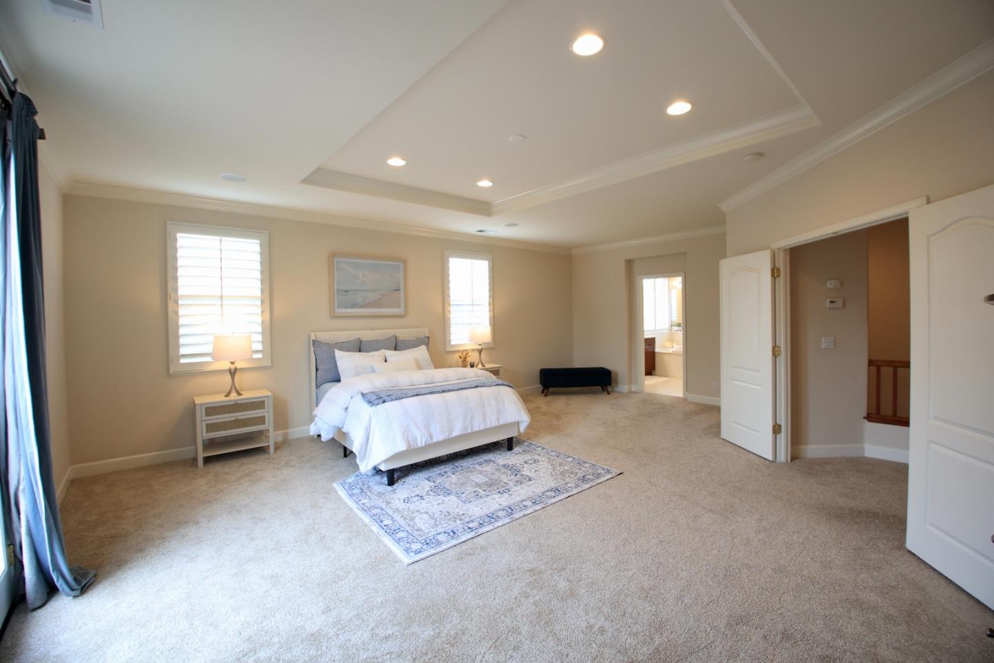 5054 Sunset Vista DR