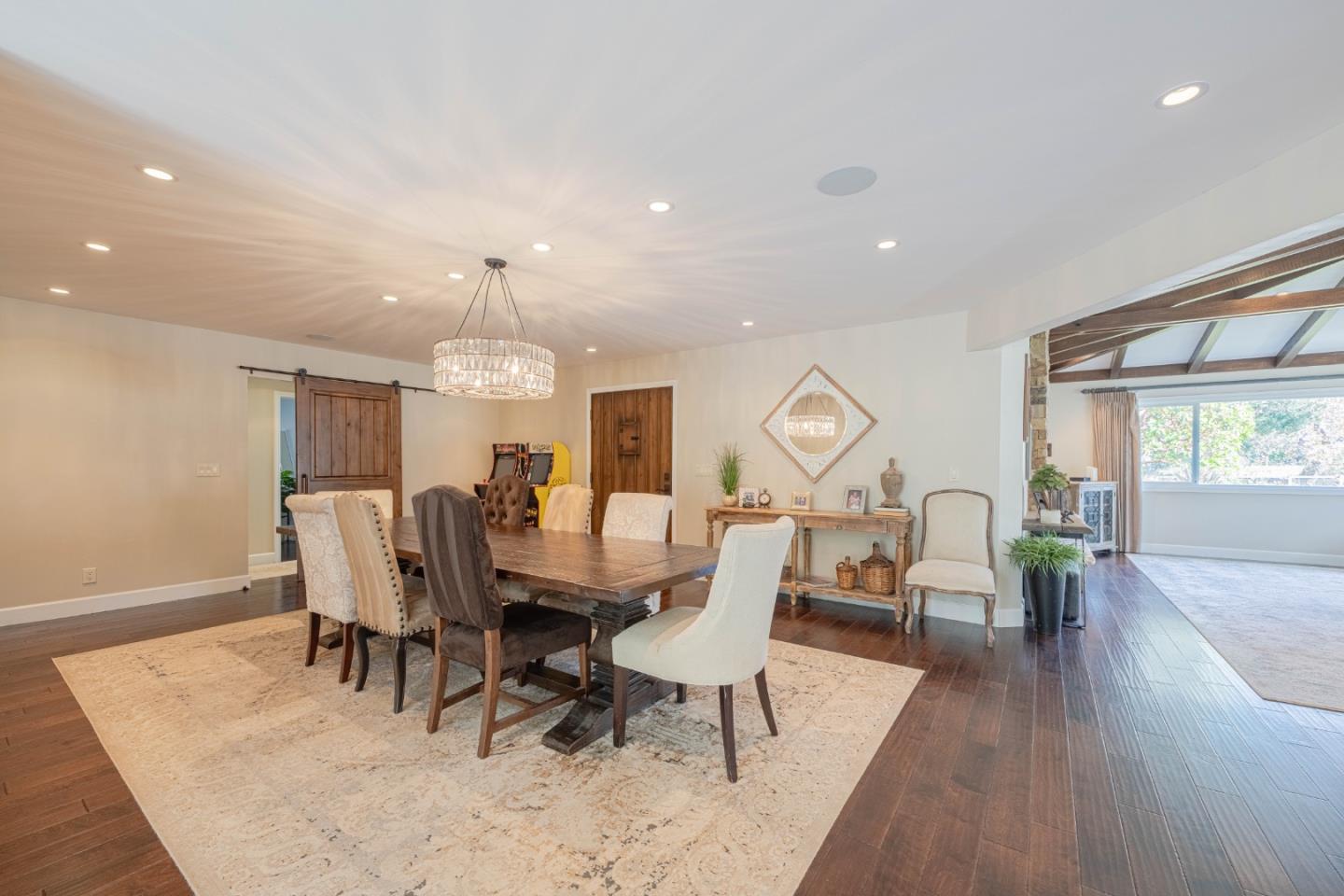 204 San Benancio RD