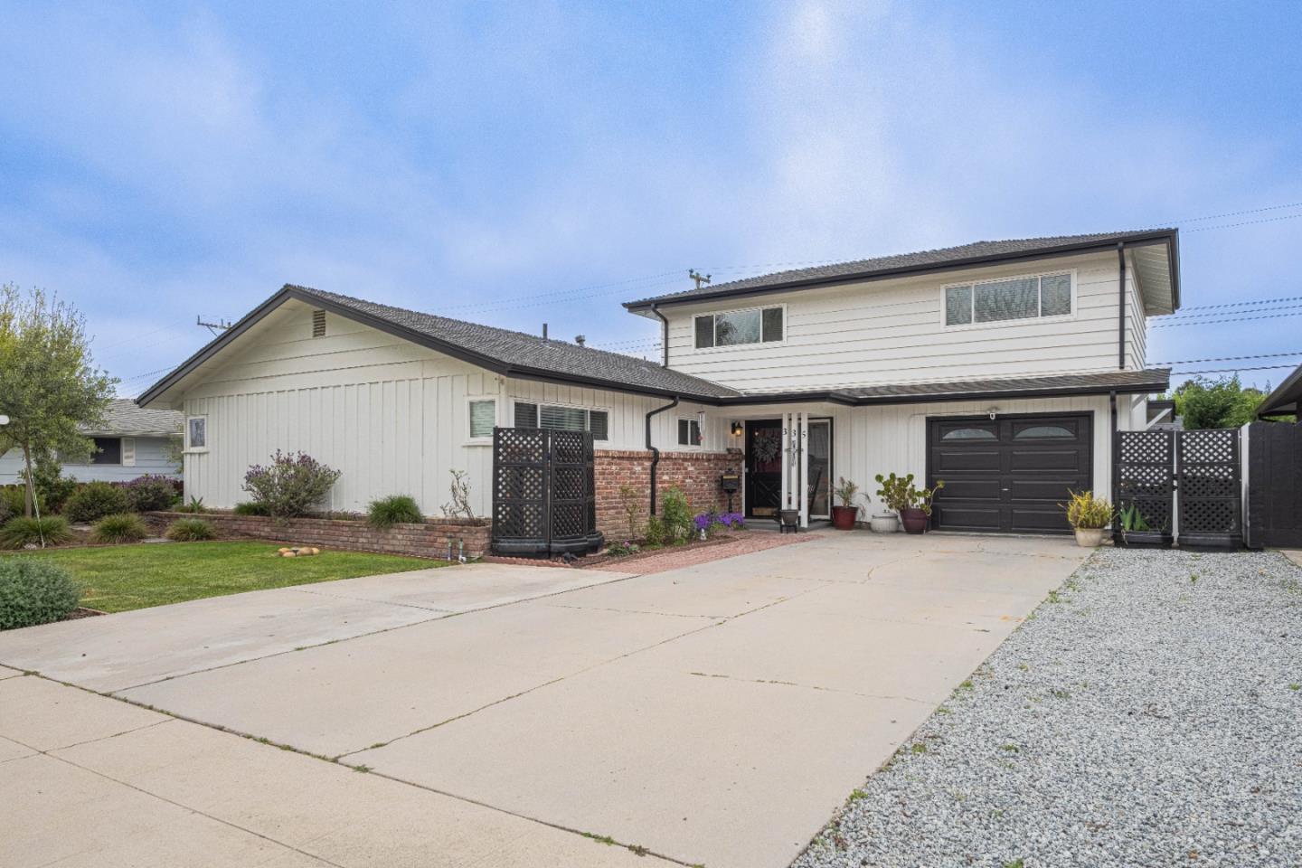 335 Palma DR