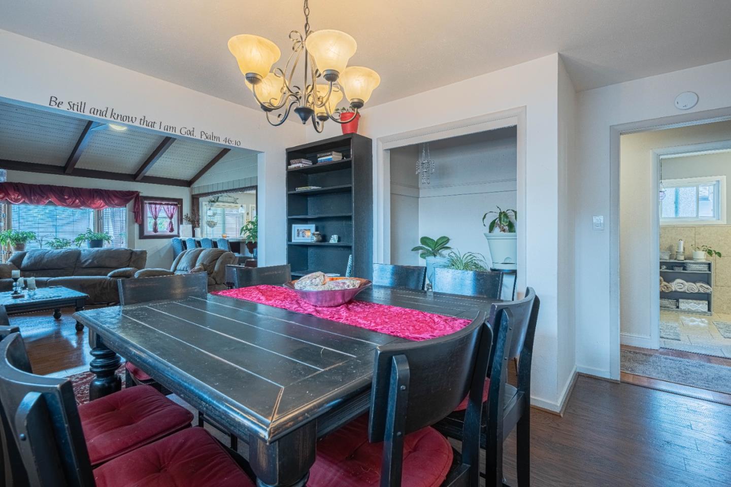 335 Palma DR