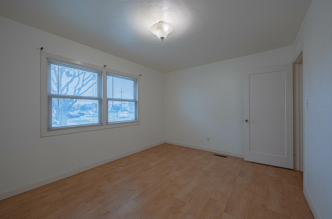 141 Mayfair DR