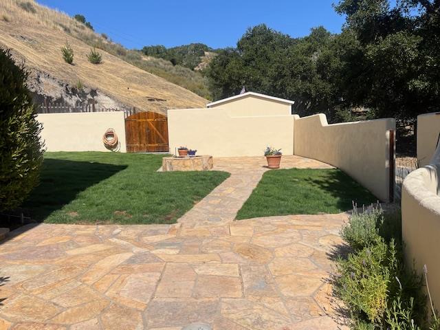 442 Corral De Tierra RD