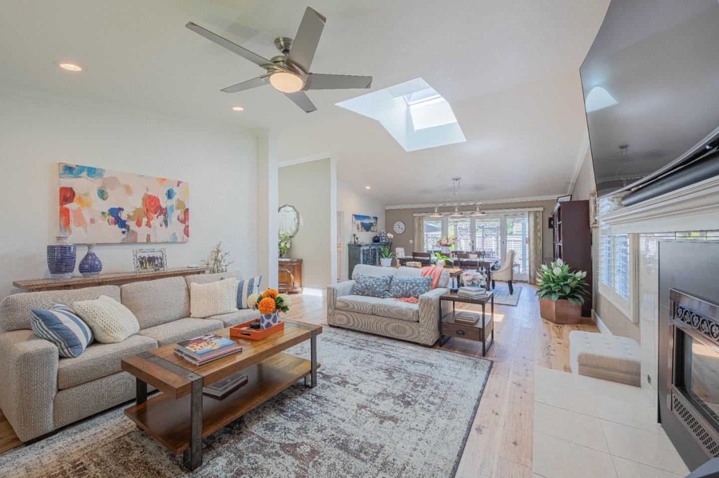 25552 Meadowview Circle