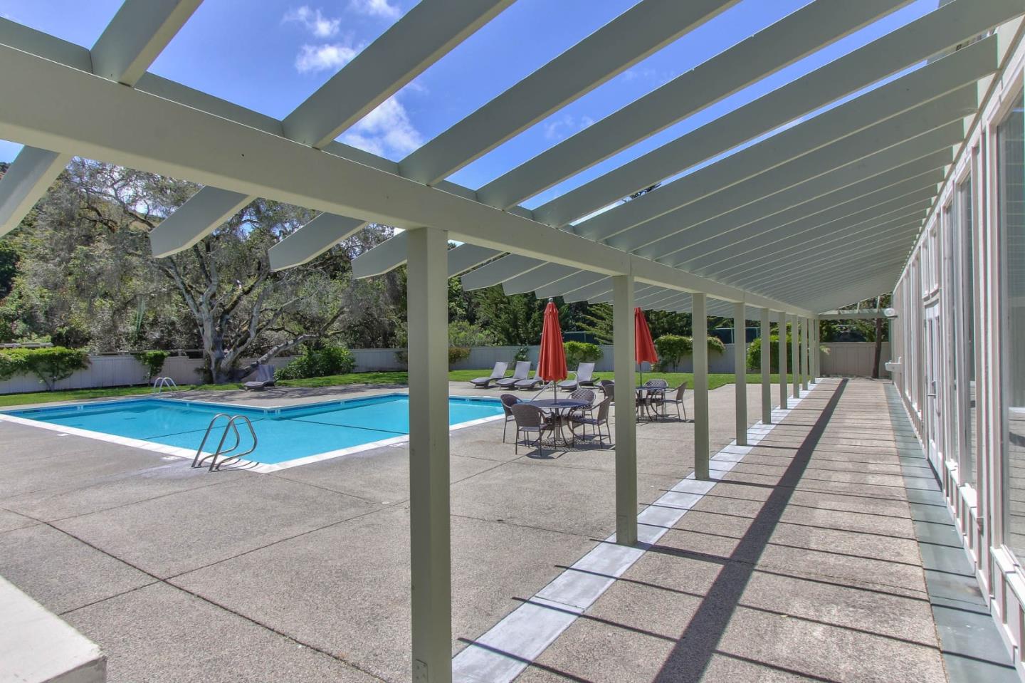 25552 Meadowview Circle